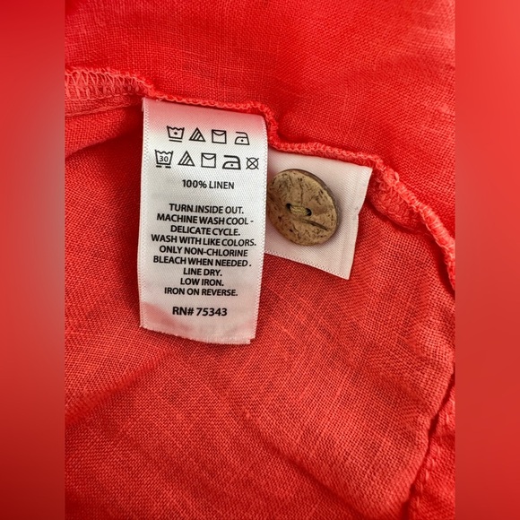 NWOT Women’s C&C California 100% Linen Coral Button Rear Fastening Boat Neck Top - Picture 5 of 5